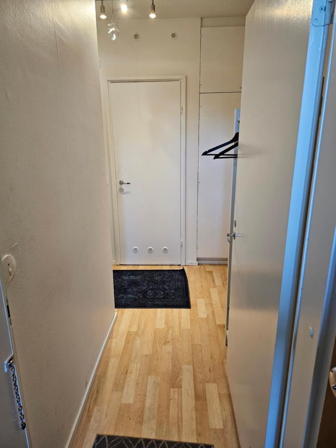 Comfortable 1 Bedroom Apartment In Helsinki Exterior photo